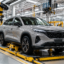 Geely EX5 EM-i entra em produção no Paraná antes da estreia brasileira